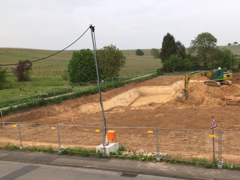 Einfahrt in die Tiefgarage … | CAMPUS FREISTIL